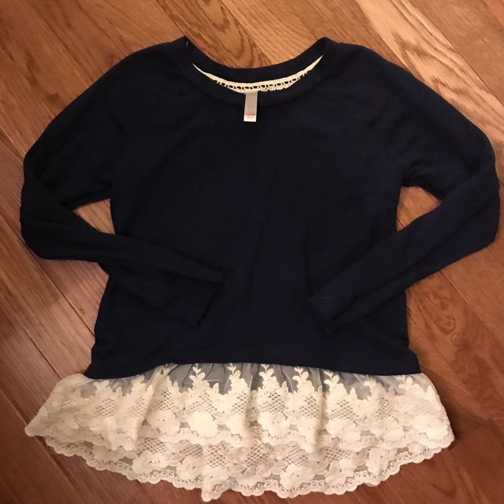 🌻= $5 bundled - Navy Tunic w Lace Ruffle (6/6X)